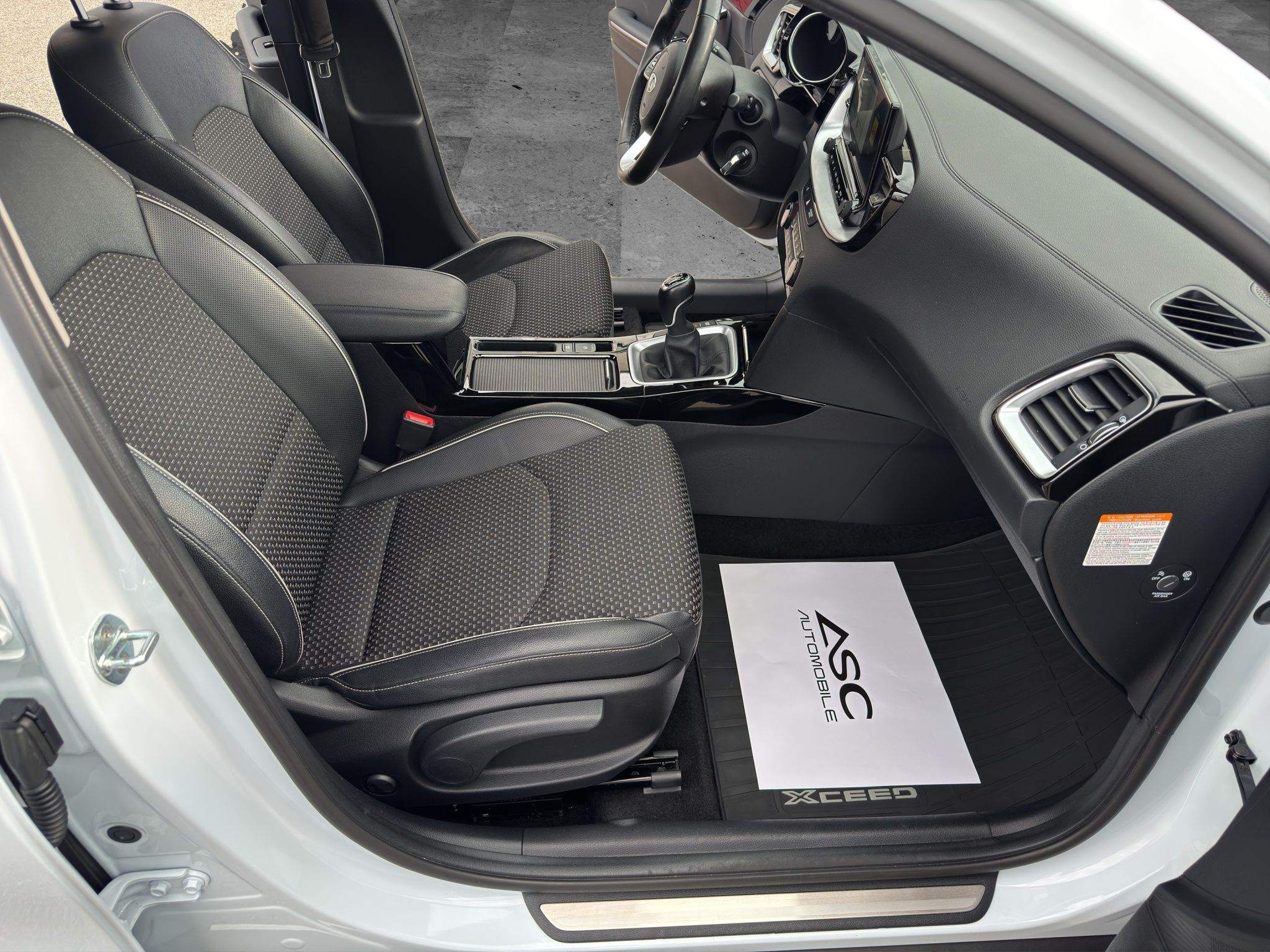KIA XCEED 1.6 CRDi 48V Gold | 1.Bes. | 8-fach | KIA-GARANTIE bis 2028 – Foto 19